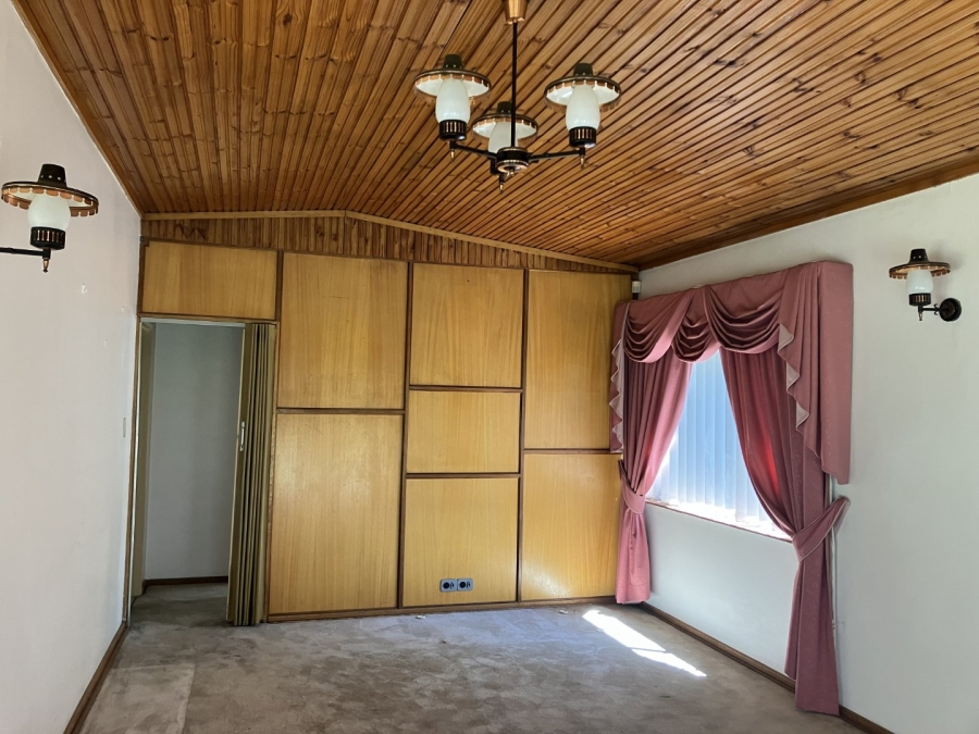 3 Bedroom Property for Sale in Generaal De Wet Free State